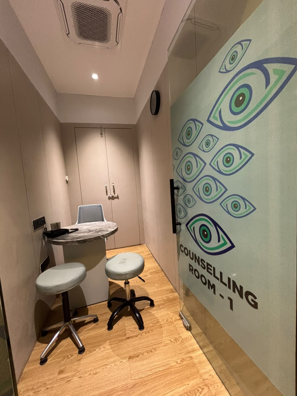 Aarav Eye Care patient-care environment