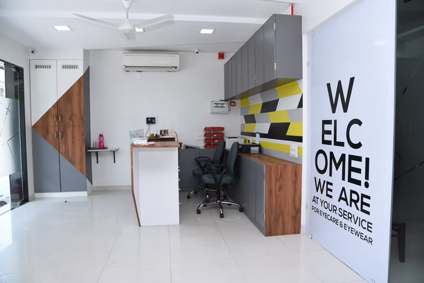 Aarav Eye Care welcome and reception area